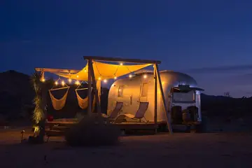 夜のエアストリーム