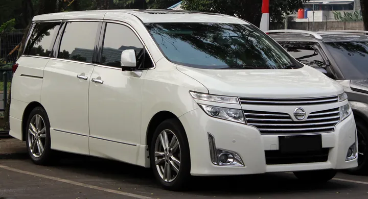 日産 エルグランド（3代目・E52）
