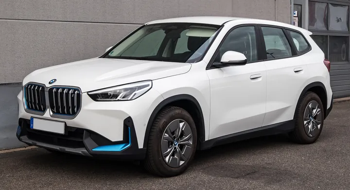 BMW iX1（U11）