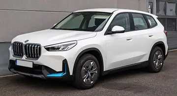 BMW iX1（U11）