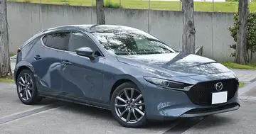 マツダ MAZDA3 ファストバック