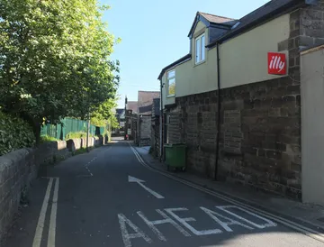 狭い道