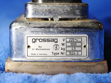 電気の機器の定格の表示