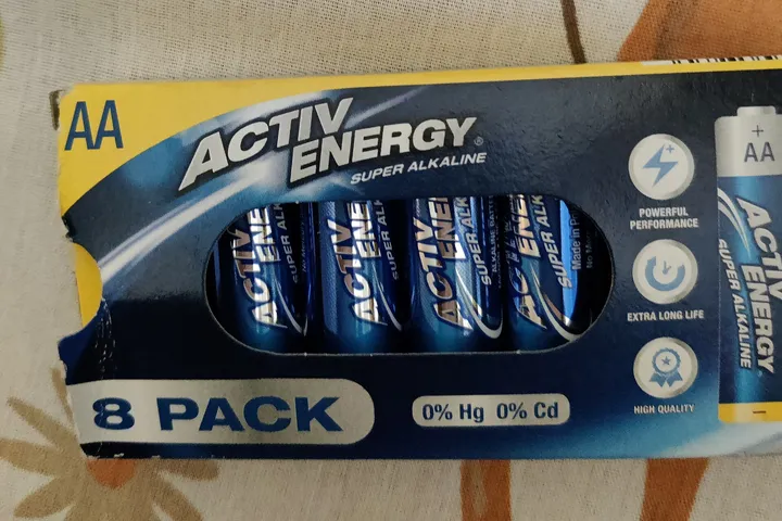 単三の乾電池