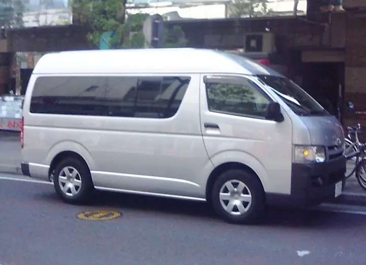 トヨタ ハイエース（200系）