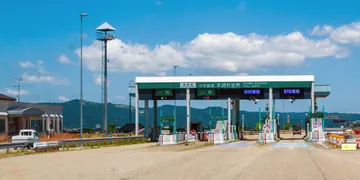 富山県 能越自動車道 小矢部東の料金所（ETCの車線）