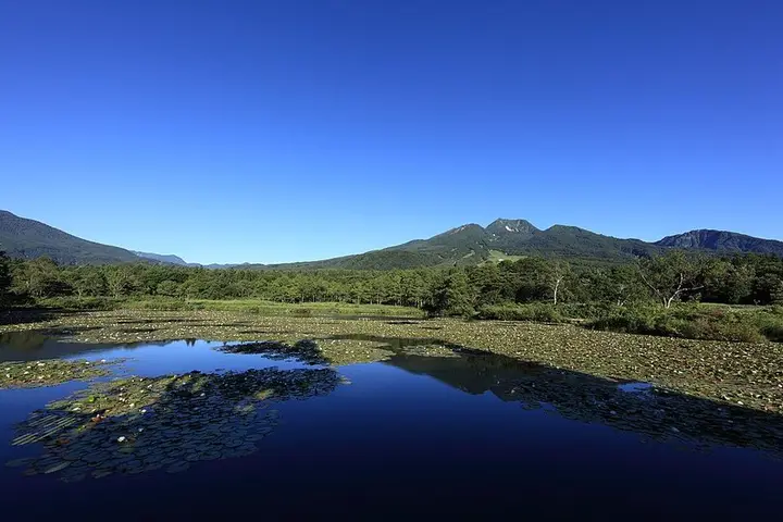 新潟県 妙高 いもり池と妙高山