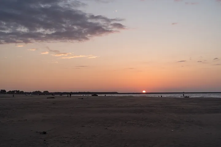 石川県 内灘海岸の夕日