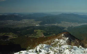福井県 経ヶ岳から見た六呂師高原と大野盆地