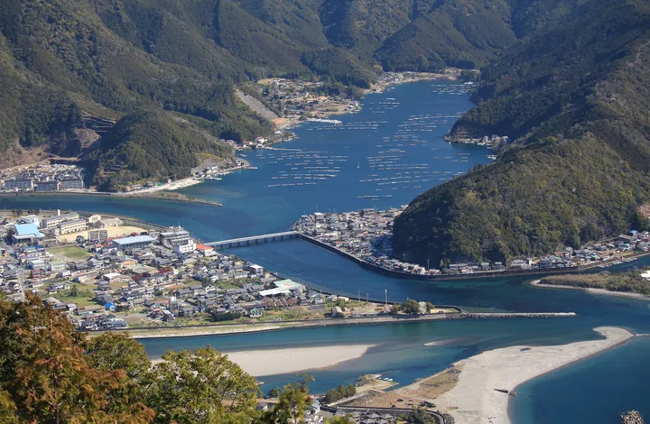 三重県 紀北 天狗倉山から見た白石湖と銚子川