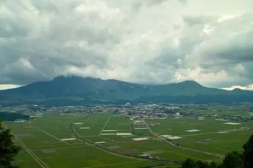 熊本県 阿蘇 城山展望所から見たカルデラ
