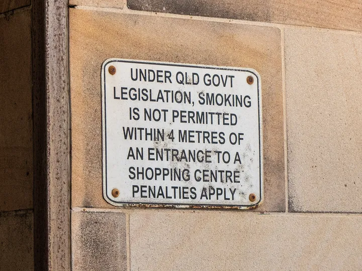 禁煙の掲示