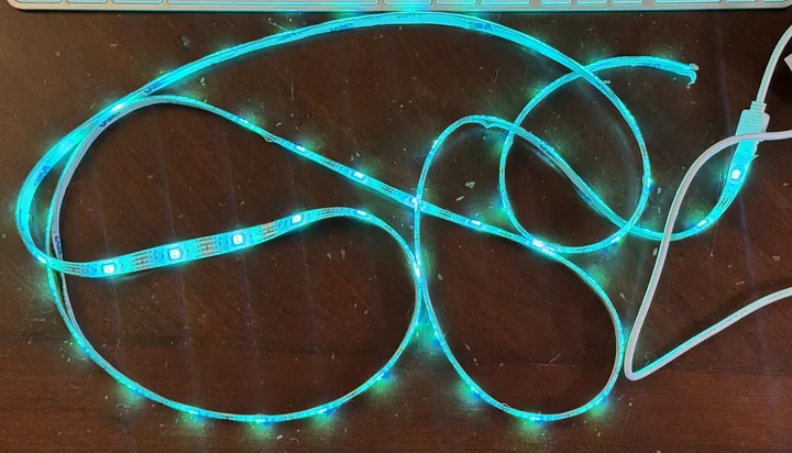 LEDの帯状の明かり