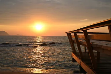 海に沈む夕日