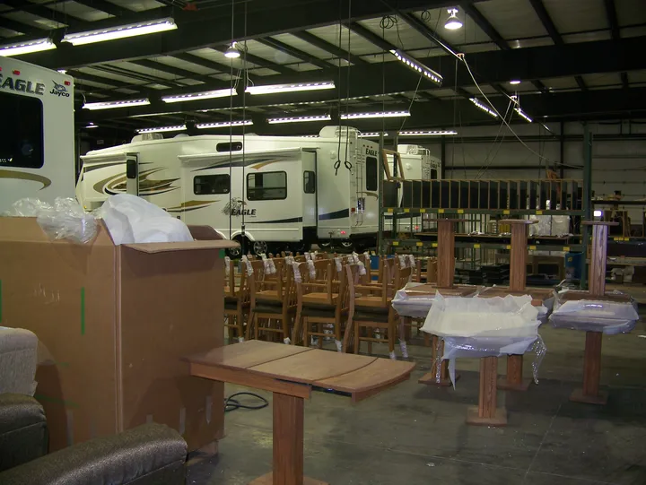Jayco の工場見学で見た Eagle