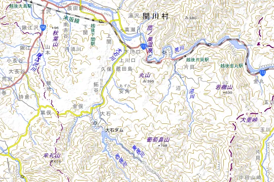鷹巣キャンプ場のある関川村の地図