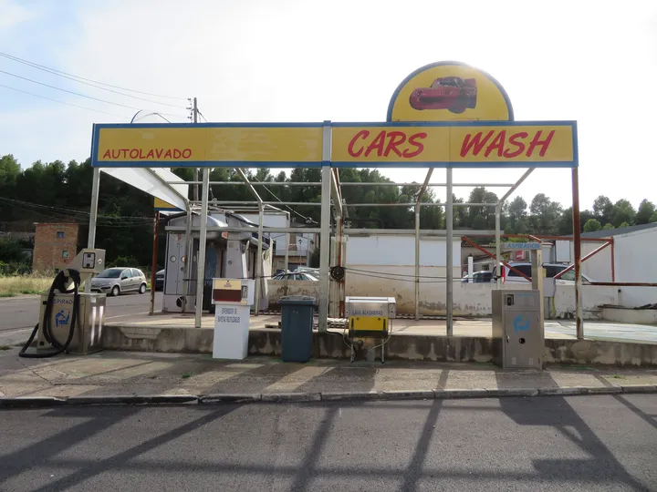 セルフの洗車場（スペイン）